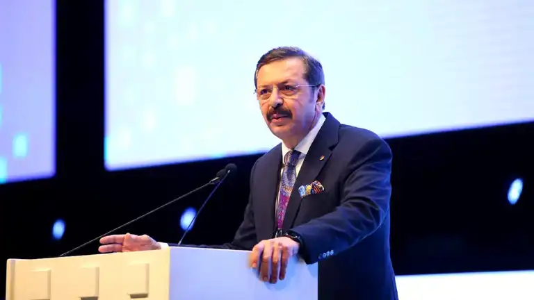 TOBB: Şirketler Siyasetin Dışında Kalmalı